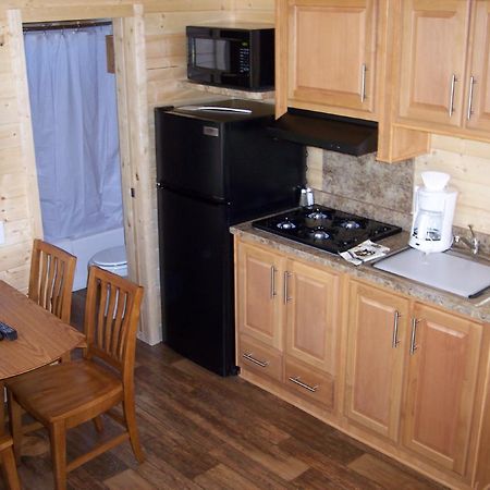 Russian River Camping Resort Cottage 7 Кловердейл Екстер'єр фото