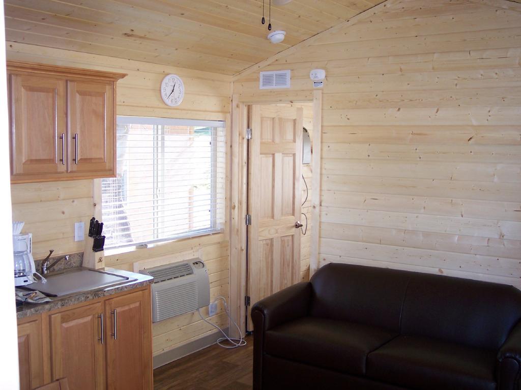 Russian River Camping Resort Cottage 7 Кловердейл Екстер'єр фото